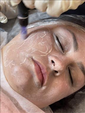 سالن زیبایی سالن زیبایی غزاله یزدیان  در  مشهد